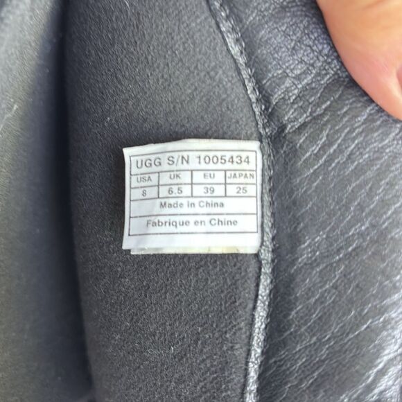 UGG Sheldon suede boots - Picture 11 of 11